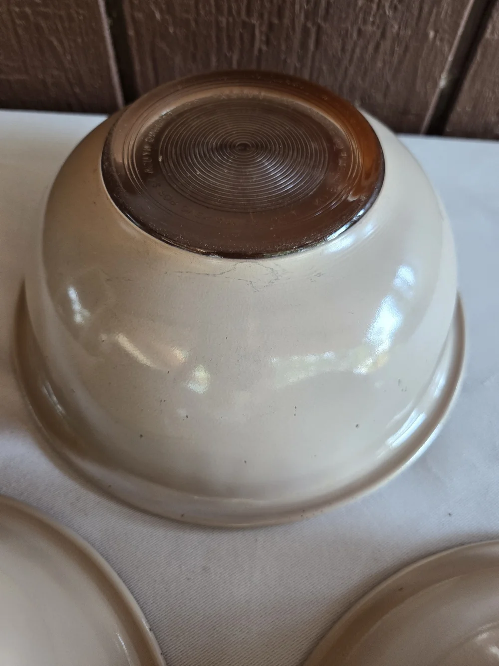 Pyrex #323 Clear Bottom Set of 3 Two-tone Tan & Cream Vintage